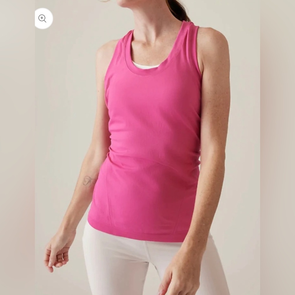NWT Athleta Momentum Seamless Tank in Salvia Pink